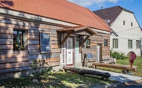 Rodinné apartmány Country golf club Střítež